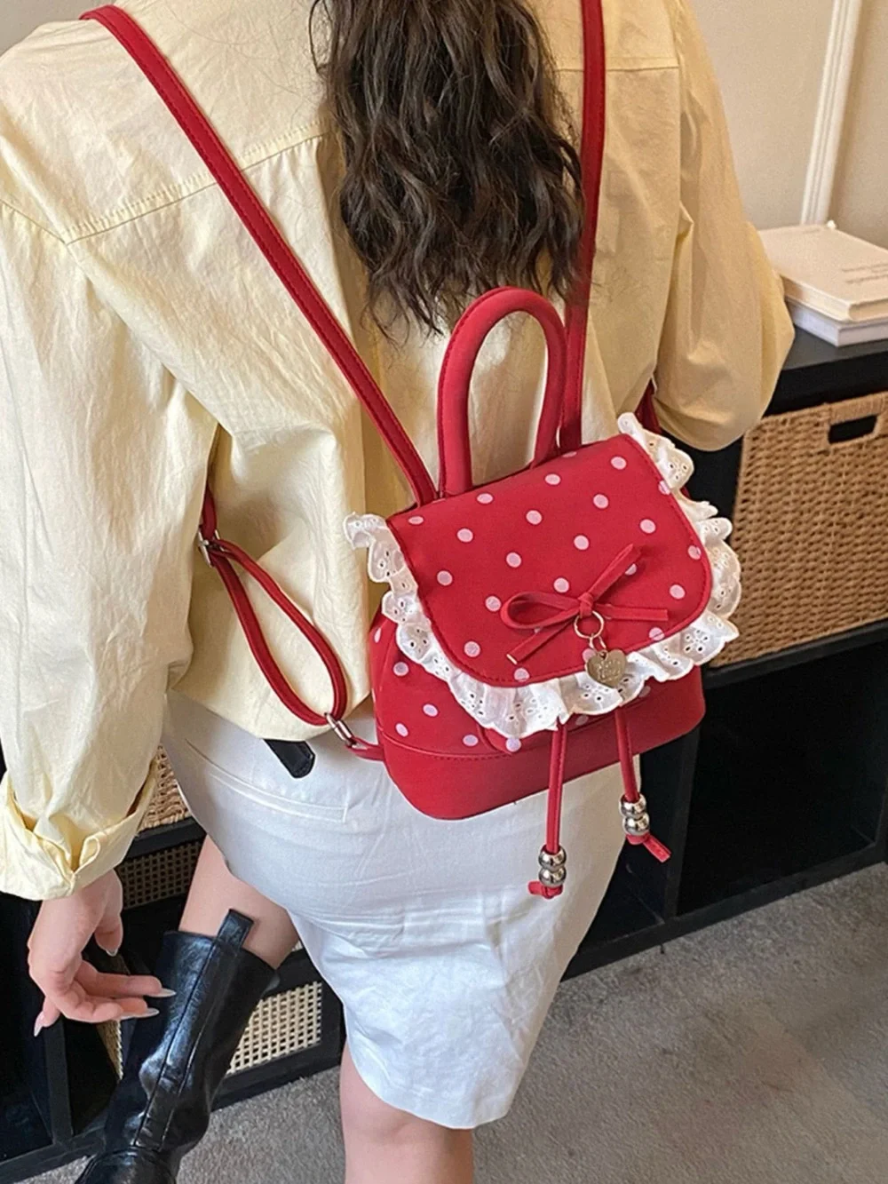 Chic Carryalls bag size